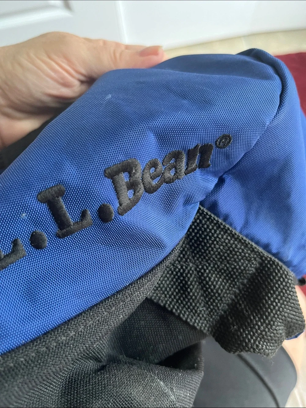 Blue and Black Duffel Bag one clip is broken. 10” x 20” x12”approximately